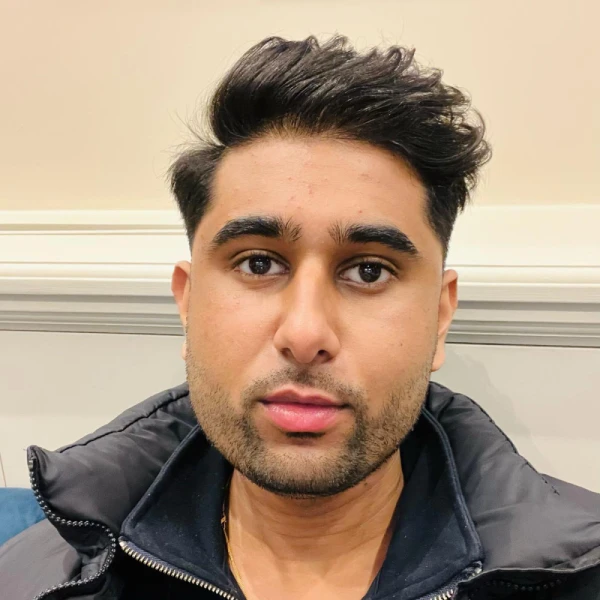 Dr Zeshan Griffin